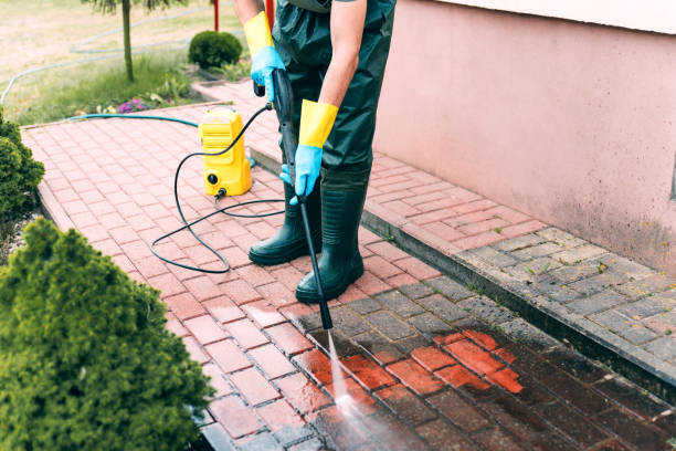 Professional Pressure Washing Services in Glendale, OH